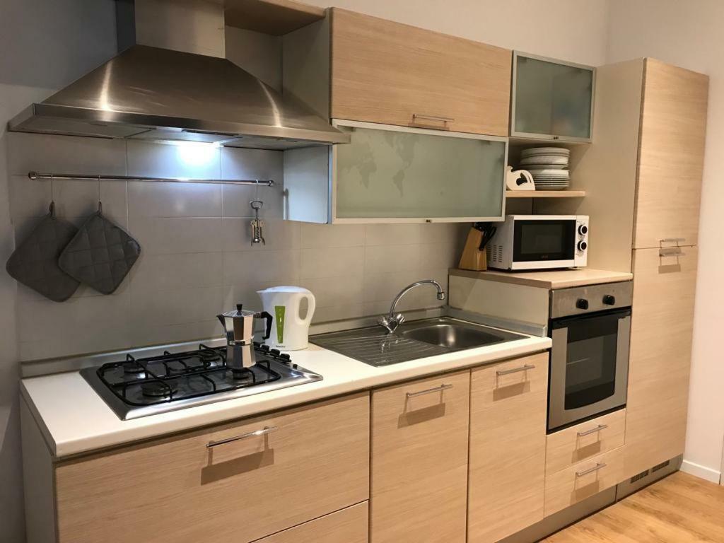 Al Consiglio Appartamento טרנטו מראה חיצוני תמונה